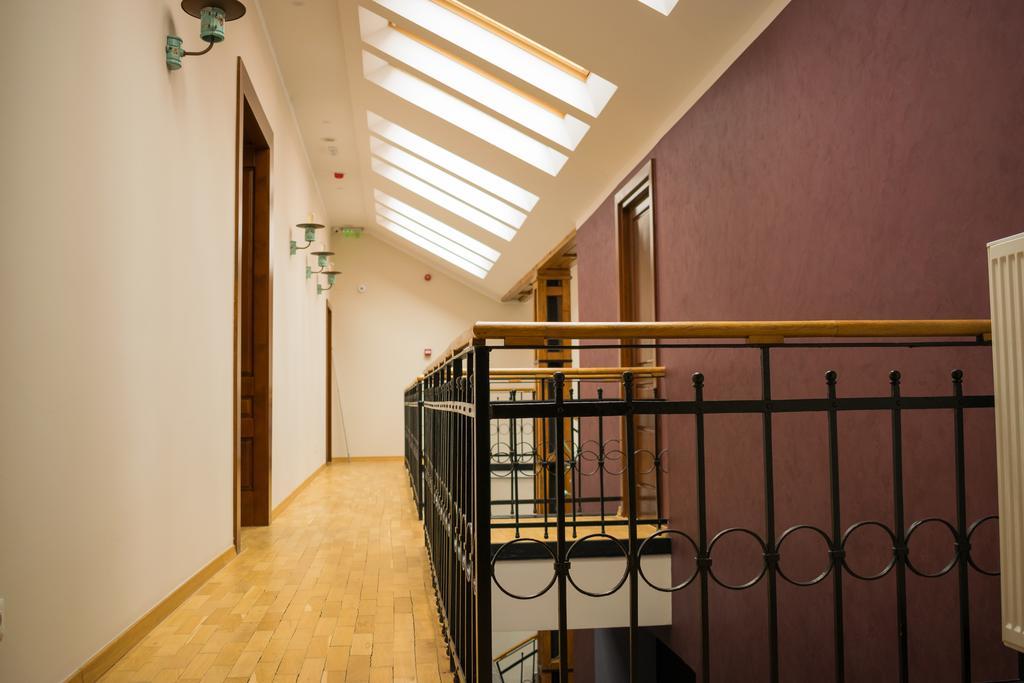 Antler Boutique Hotel Brasov Luaran gambar